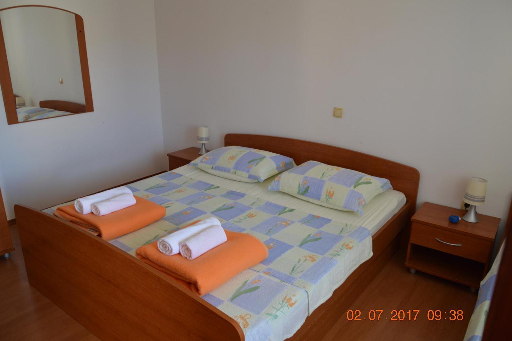 Apartments And Rooms By The Sea Jakisnica, Pag - 4160 Лун Стая снимка